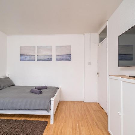 Spacious 1 Bed Flat In Dalston Londra Exterior foto